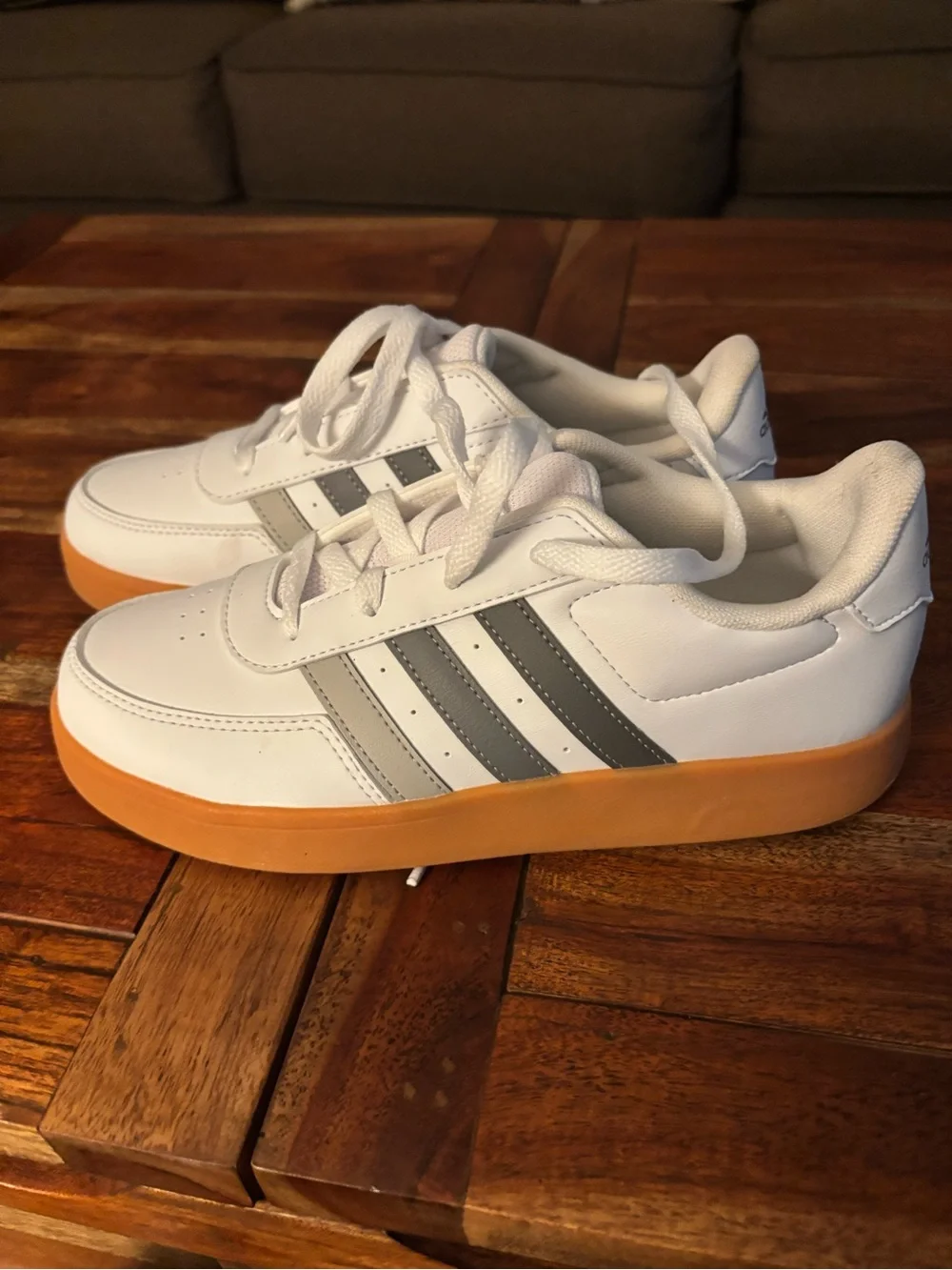 Kids White Adidas Sneakers with Gum Sole - Classic Casual Style
